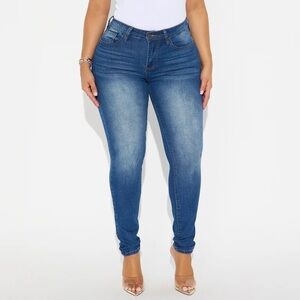 She's Fire Stretch Skinny Jeans - Medium Wash Size 13